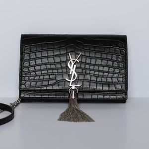 SAINT LAURENT KATE CHAIN WALLET WITH TASSEL IN CROCODILE-EMBOSSED SHINY LEATHER